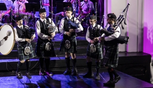St. Andrew's Scots School's Pipe Band 2022 - Help Us Kilt Up